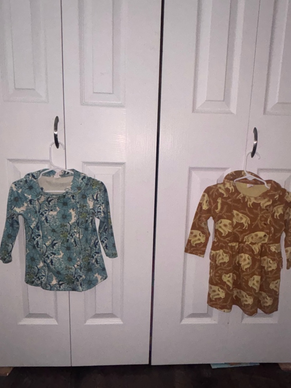 2 Kate Quinn apron pinned dressed NWOT size 2T- scroll for more pics